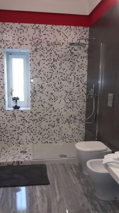 B&B Domus Garibaldi Salerno Eksteriør billede