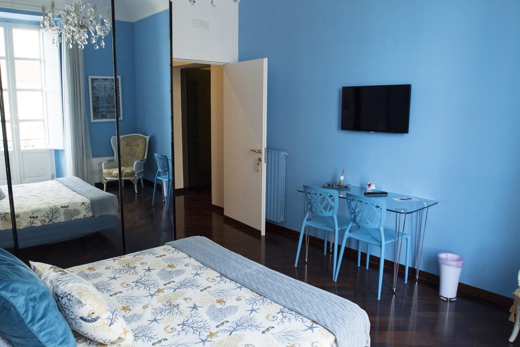 B&B Domus Garibaldi Salerno Eksteriør billede