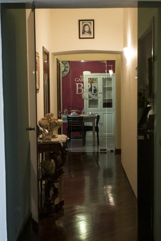 B&B Domus Garibaldi Salerno Eksteriør billede